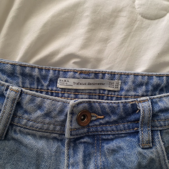 Zara Trafaluc | Mom Jeans Size 6 - Picture 3 of 4